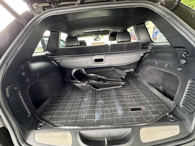 Photo of 2017 Recon Green Clearcoat Jeep Grand Cherokee