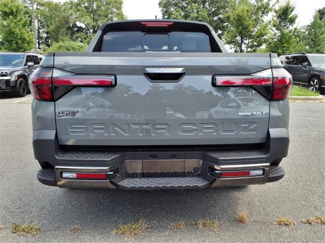 Photo of 2025 Hampton Gray Hyundai SANTA CRUZ