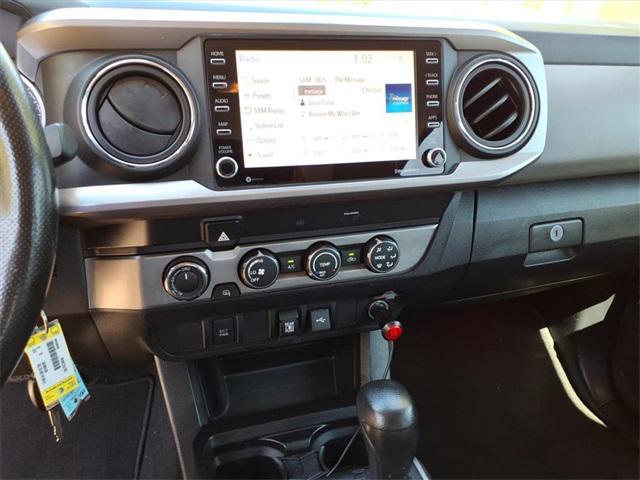 Photo of 2020 Midnight Black Metallic Toyota Tacoma