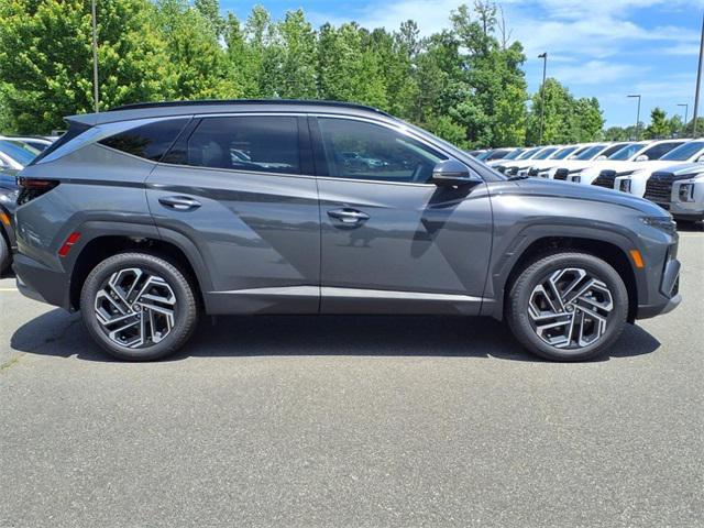 Photo of 2025 Ecotronic Gray Hyundai TUCSON