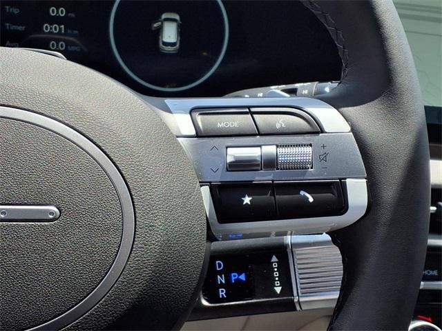 Photo of 2025 Ecotronic Gray Hyundai TUCSON