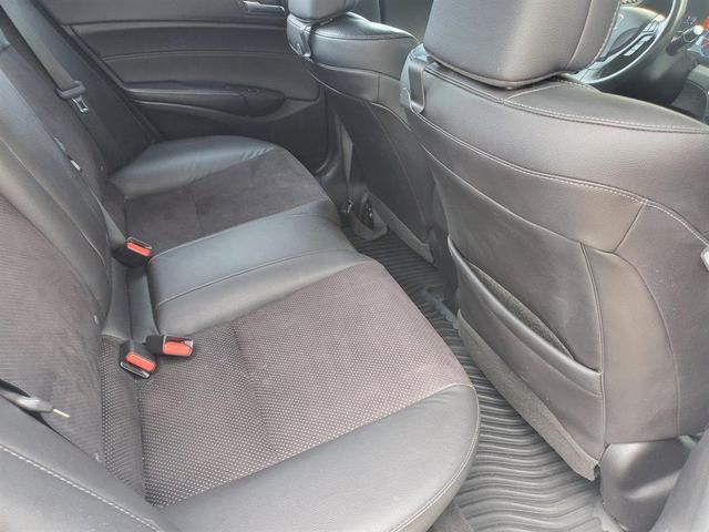 Photo of 2016 White Acura ILX