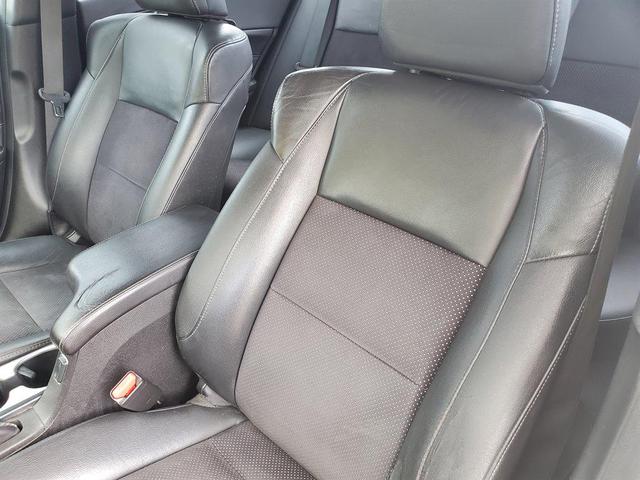 Photo of 2016 White Acura ILX