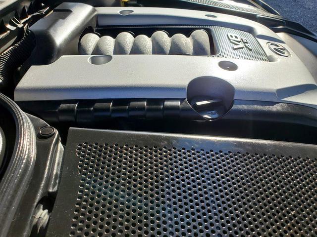 Photo of 2010 Gray INFINITI M45