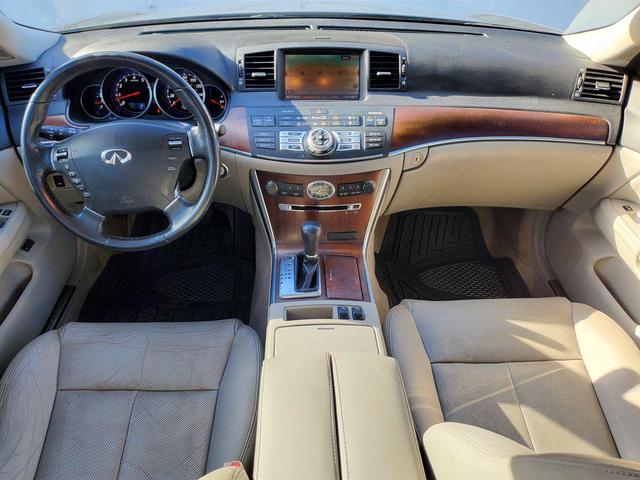Photo of 2010 Gray INFINITI M45