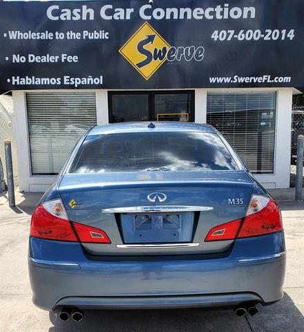 Photo of 2008 Gray INFINITI M35