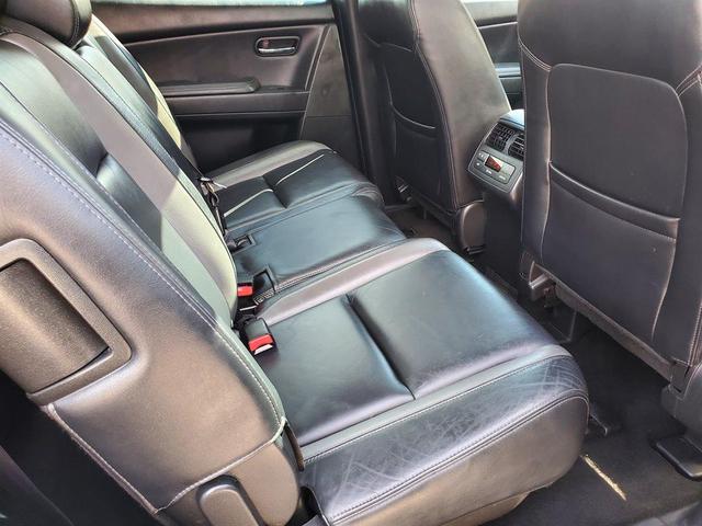 Photo of 2011 Silver Mazda CX-9