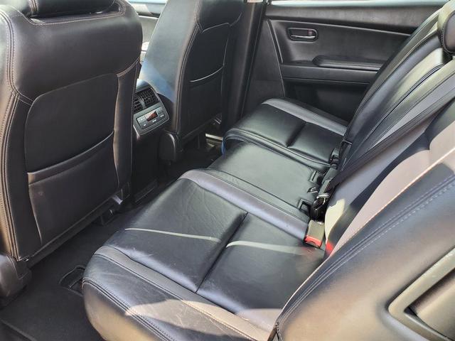 Photo of 2011 Silver Mazda CX-9