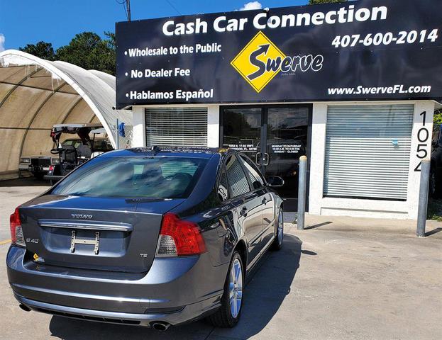 Photo of 2008 Gray Volvo S40