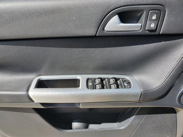 Photo of 2008 Gray Volvo S40