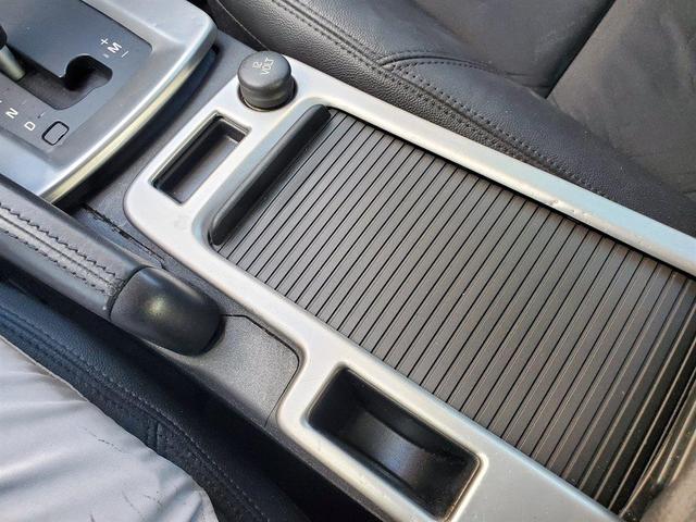 Photo of 2008 Gray Volvo S40