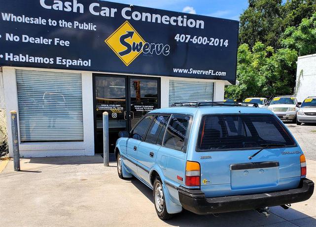 Photo of 1990 Blue Toyota Corolla