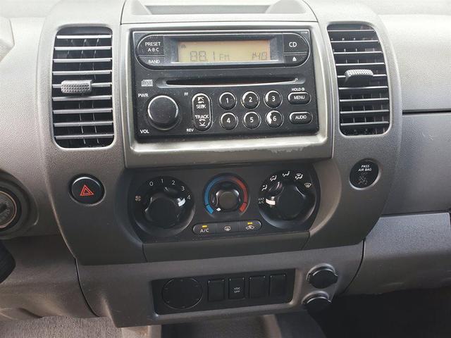 Photo of 2006 Gray Nissan Xterra