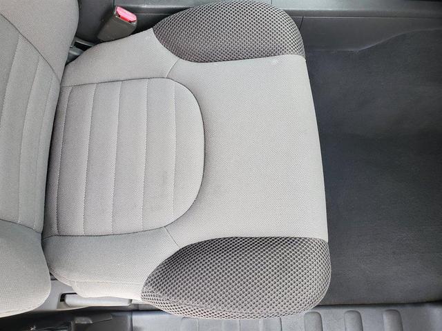Photo of 2006 Gray Nissan Xterra