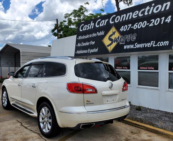 Photo of 2013 White Buick Enclave