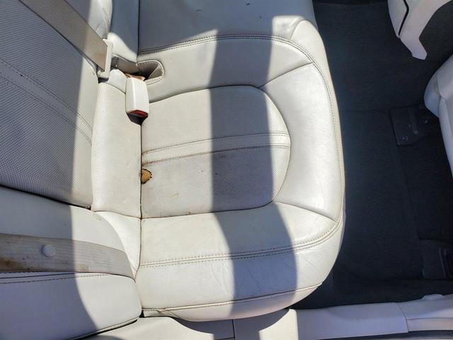 Photo of 2008 White Cadillac CTS
