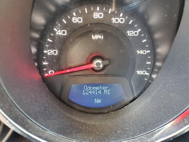 Photo of 2008 White Cadillac CTS
