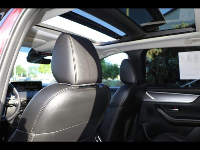 Photo of 2025 Artisan Red Premium Mazda CX-90