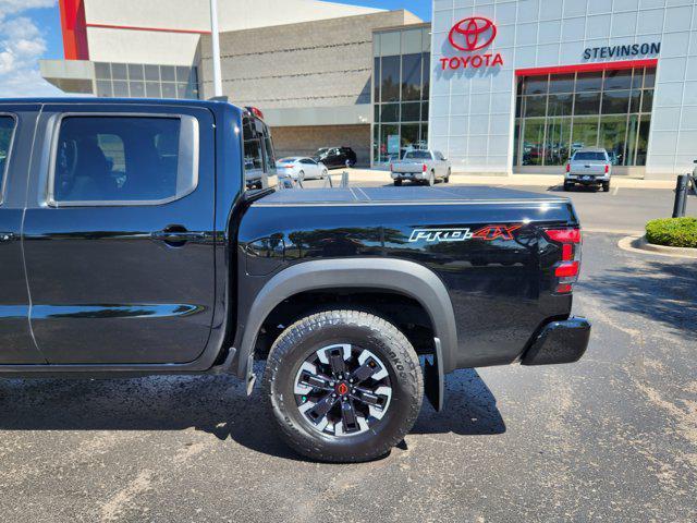 Photo of 2024 Super Black Nissan Frontier