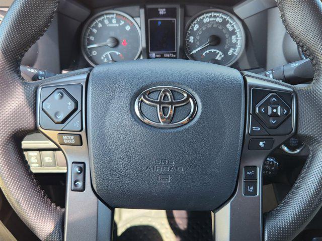 Photo of 2018 Midnight Black Metallic Toyota Tacoma