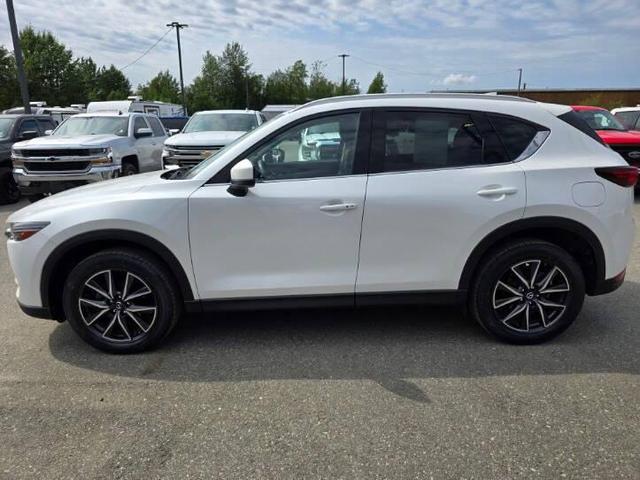 Photo of 2018 White Mazda CX-5