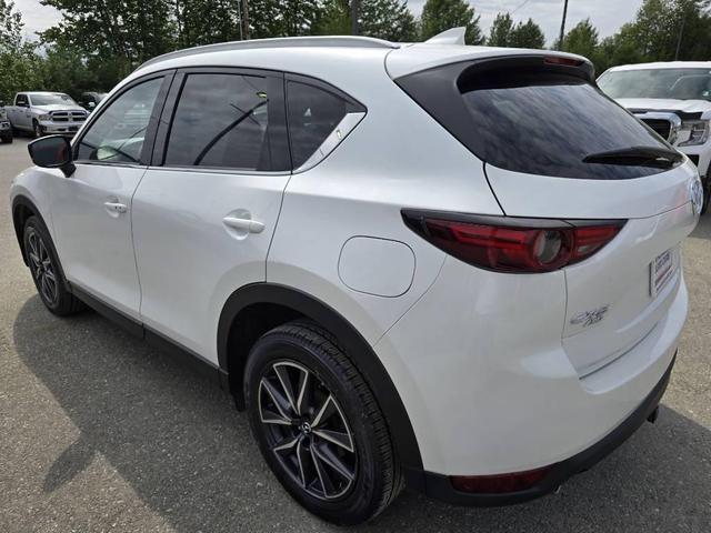 Photo of 2018 White Mazda CX-5