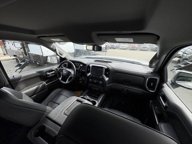 Photo of 2021 White Chevrolet Silverado 1500