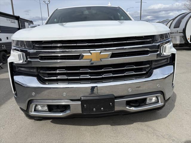 Photo of 2021 White Chevrolet Silverado 1500
