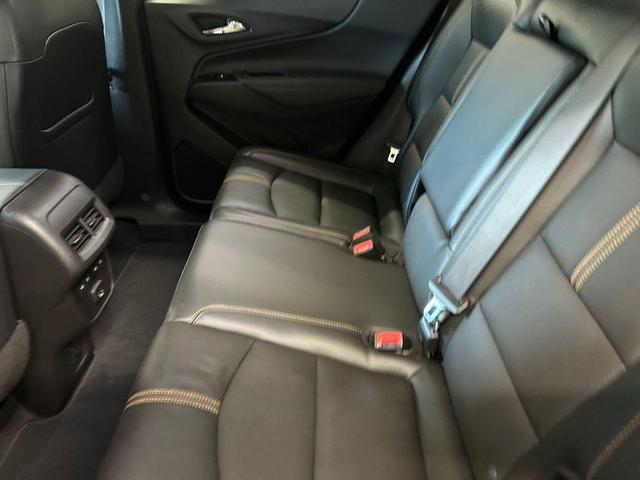 Photo of 2022 Blue Glow Metallic Chevrolet Equinox