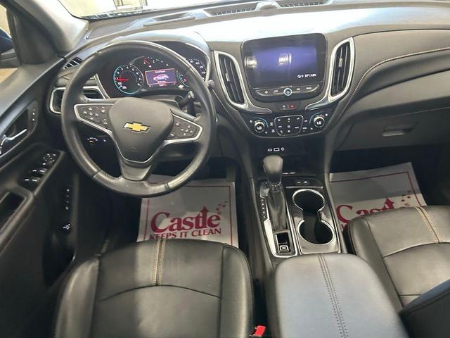 Photo of 2022 Blue Glow Metallic Chevrolet Equinox