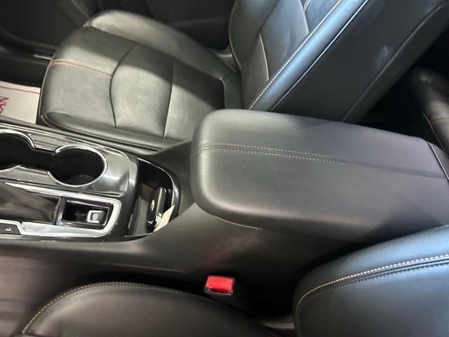 Photo of 2022 Blue Glow Metallic Chevrolet Equinox