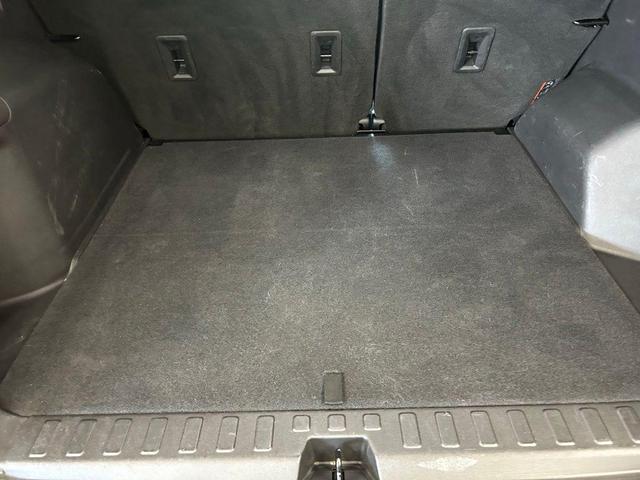 Photo of 2022 Blue Glow Metallic Chevrolet Equinox