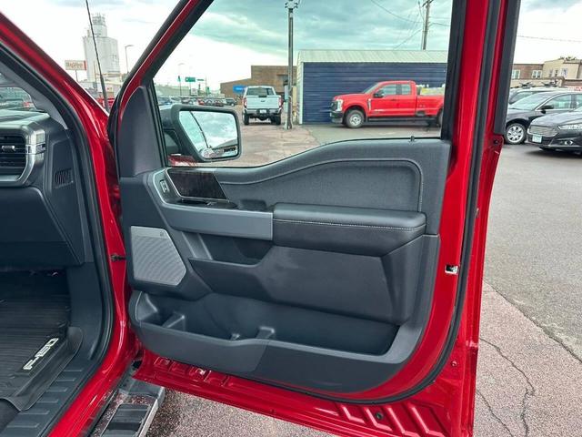 Photo of 2022 Blue Ford F-150