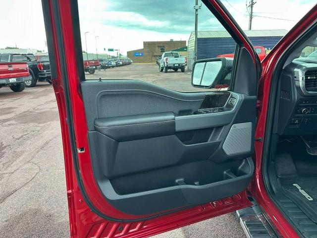 Photo of 2022 Blue Ford F-150