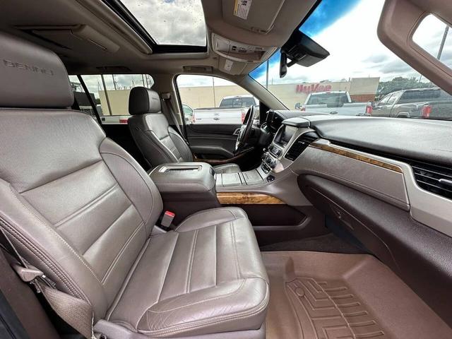 Photo of 2015 Tan GMC Yukon XL