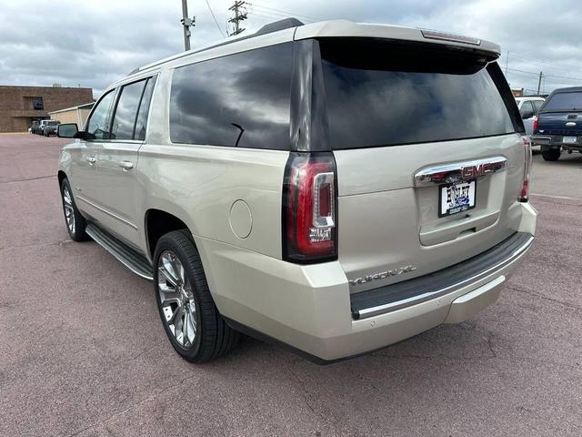 Photo of 2015 Tan GMC Yukon XL