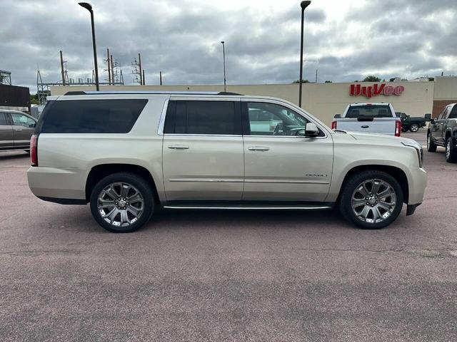 Photo of 2015 Tan GMC Yukon XL