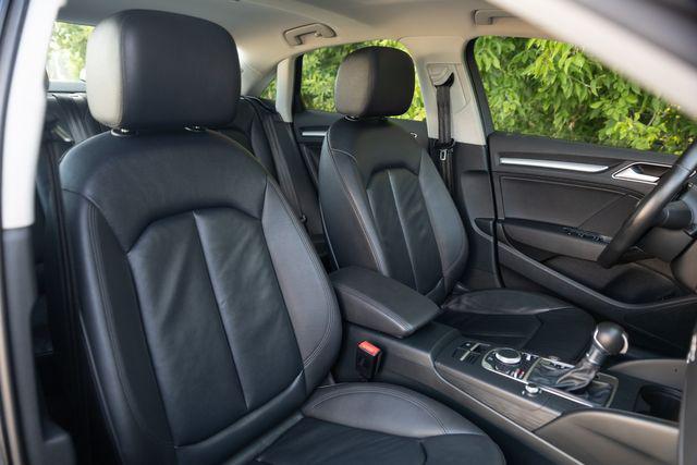 Photo of 2016 Gray Audi A3