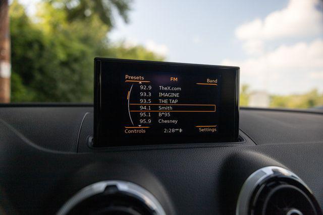 Photo of 2016 Gray Audi A3