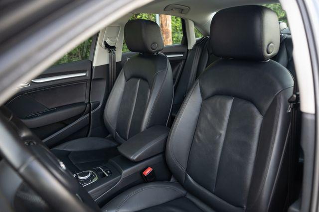 Photo of 2016 Gray Audi A3