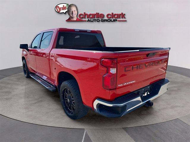 Photo of 2019 Red Chevrolet Silverado 1500