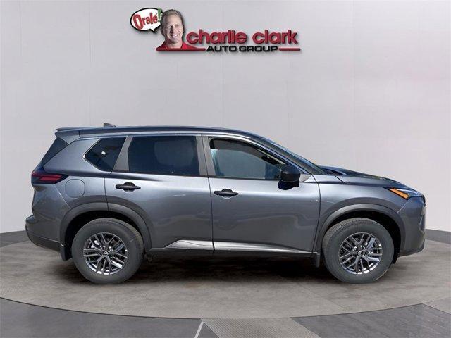 Photo of 2025 Gun Metallic Nissan Rogue