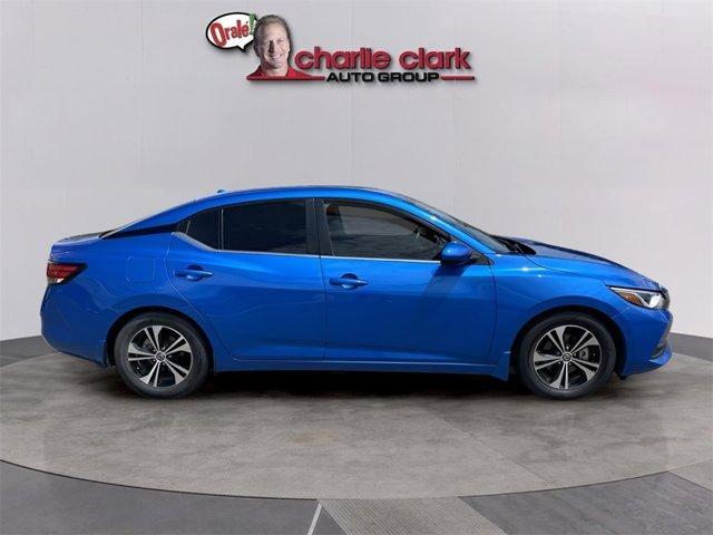 Photo of 2022 Electric Blue Metallic Nissan Sentra
