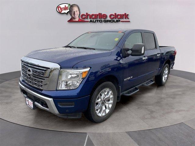 2023 Nissan Titan