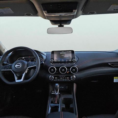 Photo of 2025 2t Gry Blk Roof Nissan Sentra