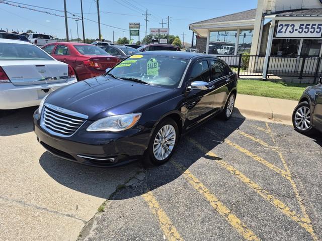 2011 Chrysler 200