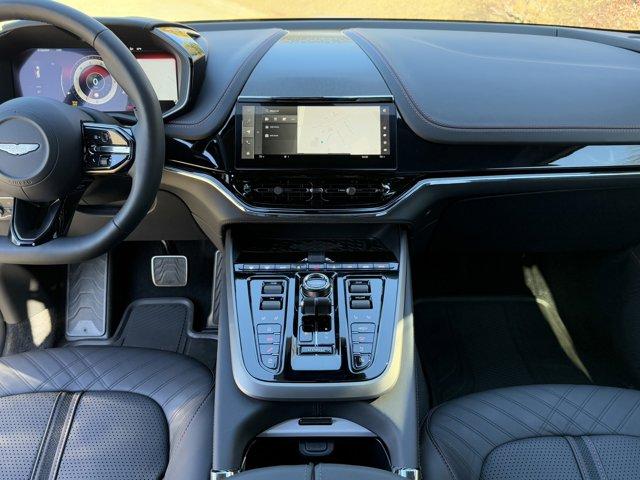 Photo of 2025 Q Satin Xenon Grey Aston Martin DBX