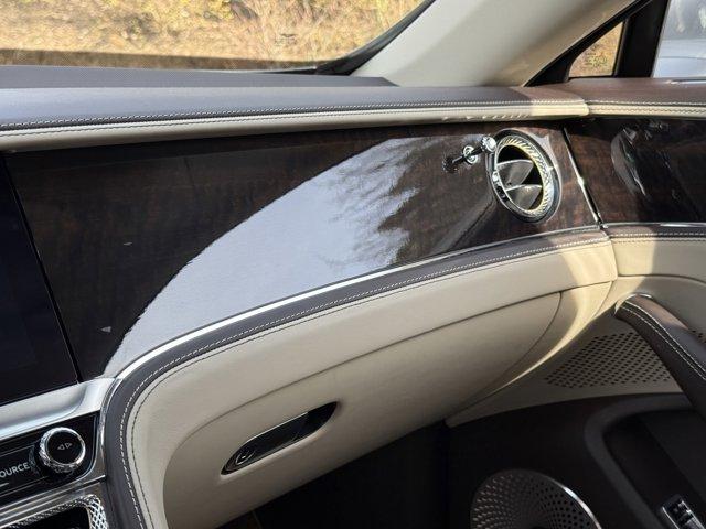 Photo of 2022 Moonbeam Bentley Flying Spur
