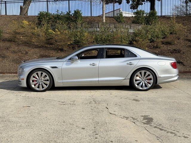 Photo of 2022 Moonbeam Bentley Flying Spur