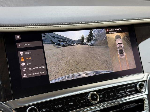 Photo of 2022 Moonbeam Bentley Flying Spur